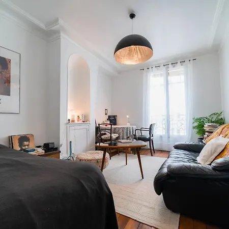 Appartamento Superb Bright In Batignolles Parigi